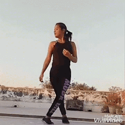 t01098a587105344d6d.gif