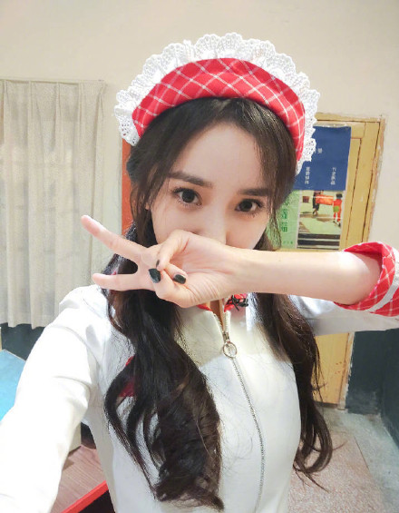 745c99aely1g0os8sgbmrj20k00ppqbg.jpg