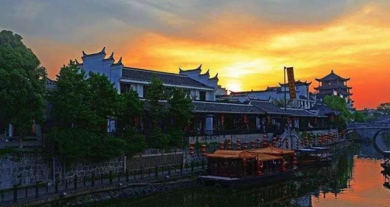 长临河古镇.jpg