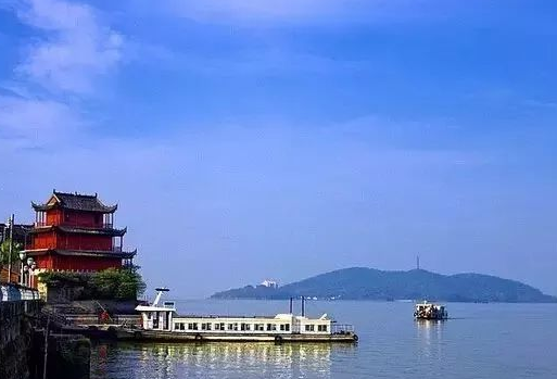 元一双凤湖国际旅游度假区.png
