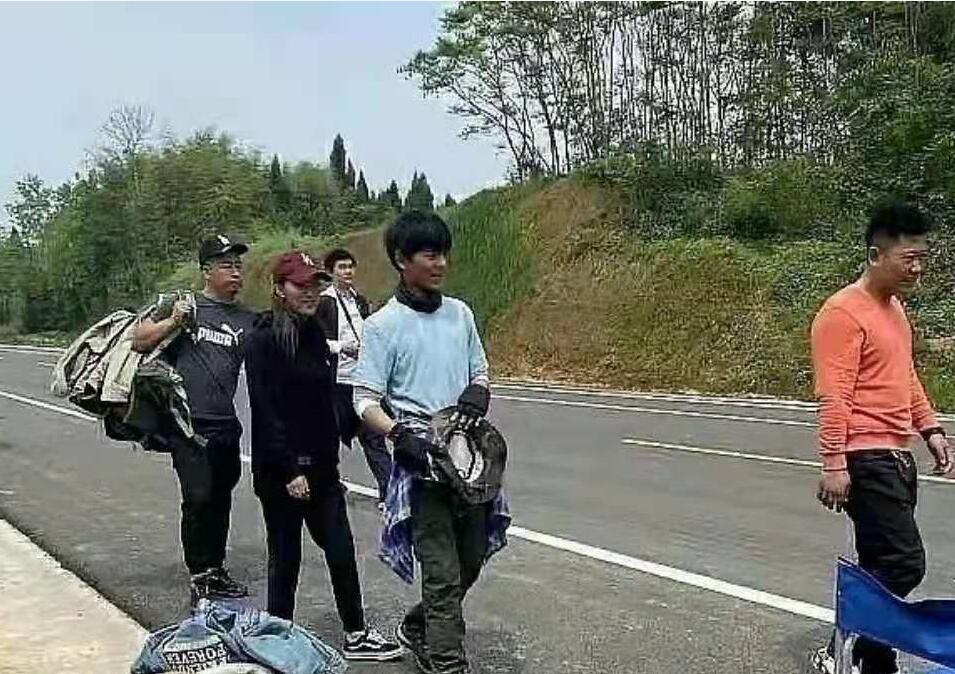 0.4.jpg